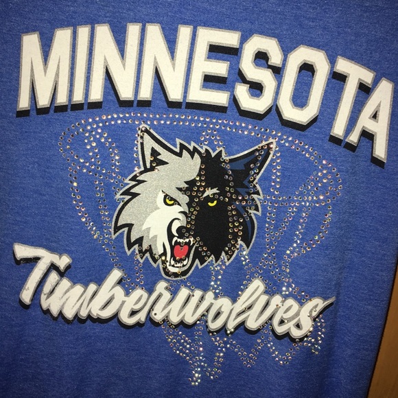 Top - Picture 2 of 3